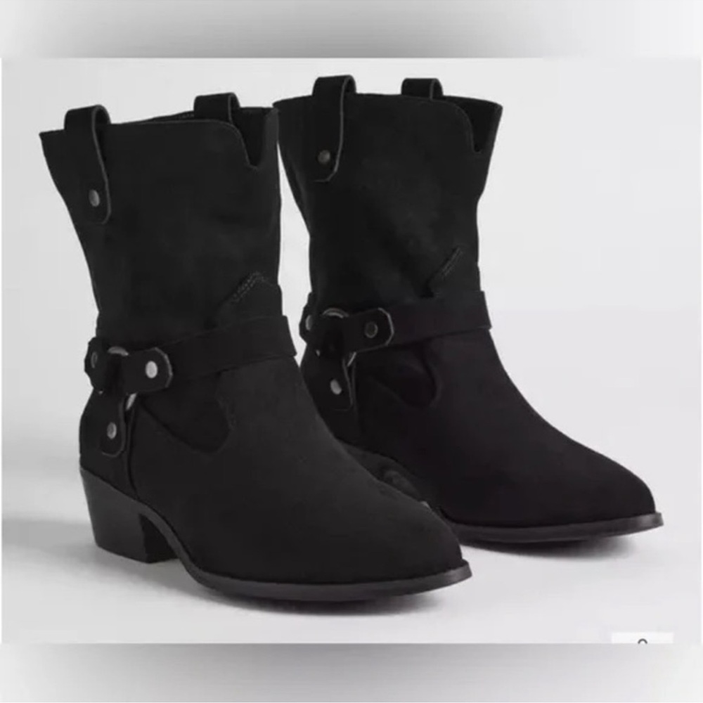 Torrid 9.5 Black Ankle Booties